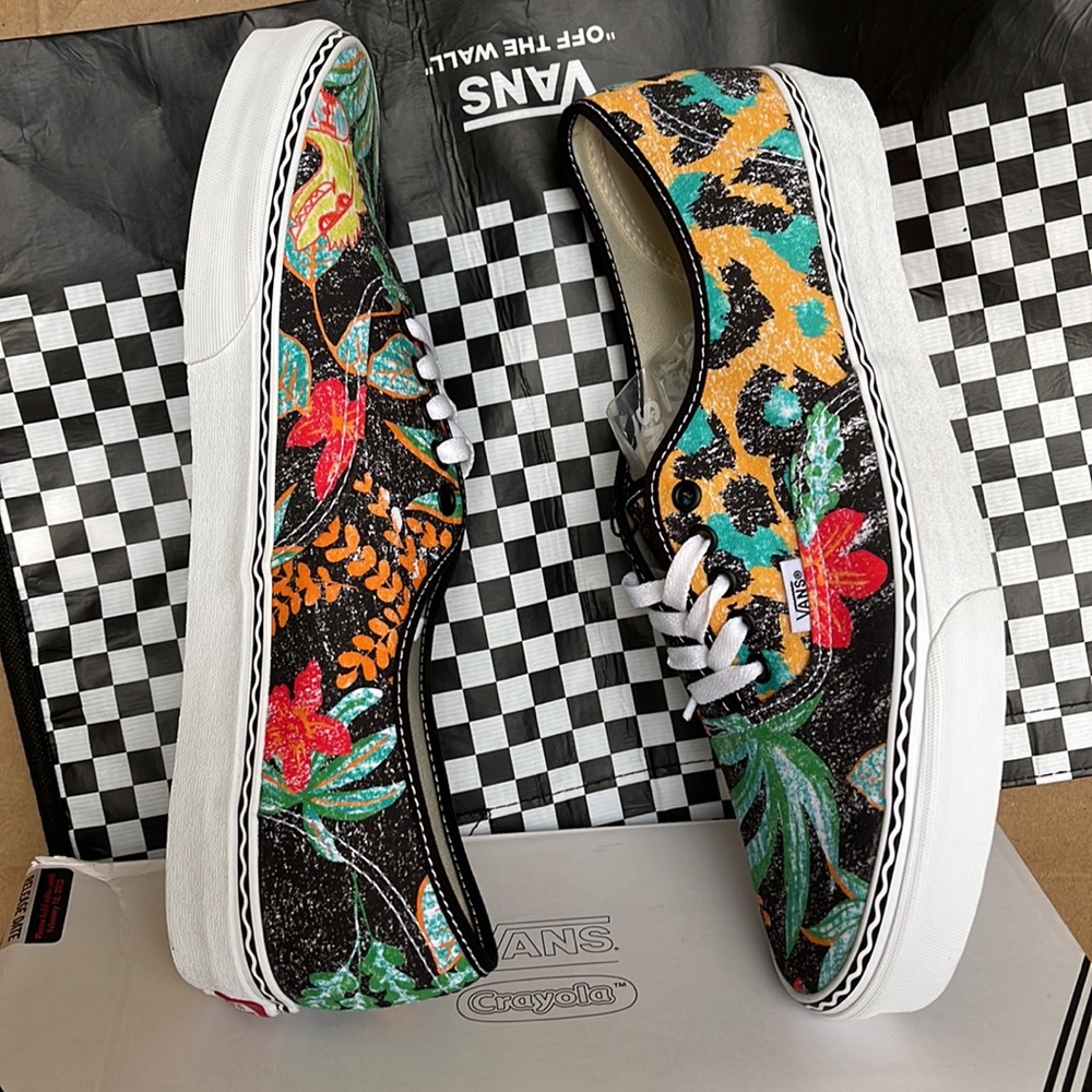 Vans WMNS Authentic Crayola Van Doreen Inspiration sneakers - Picture 12 of 16